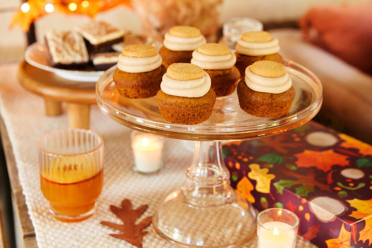 pumpkin spice pumpkin cupcakes