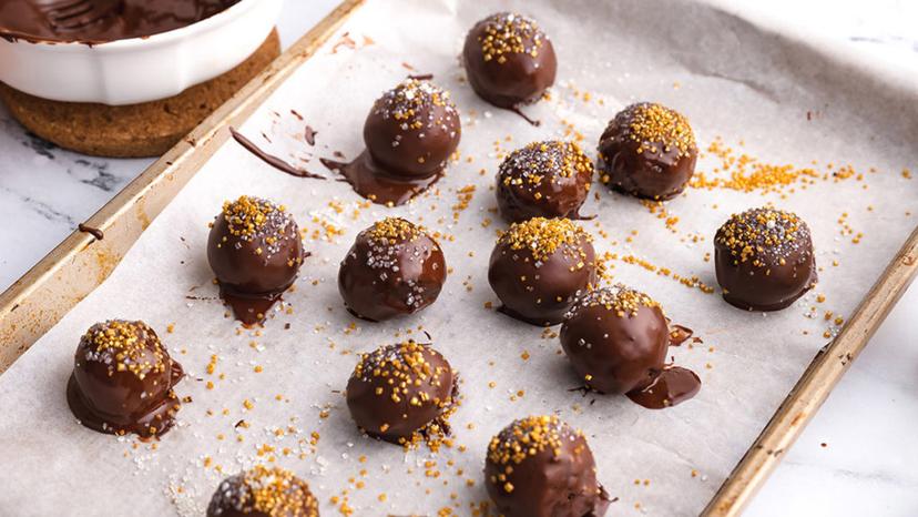 chocolate cake balls recipe: tray