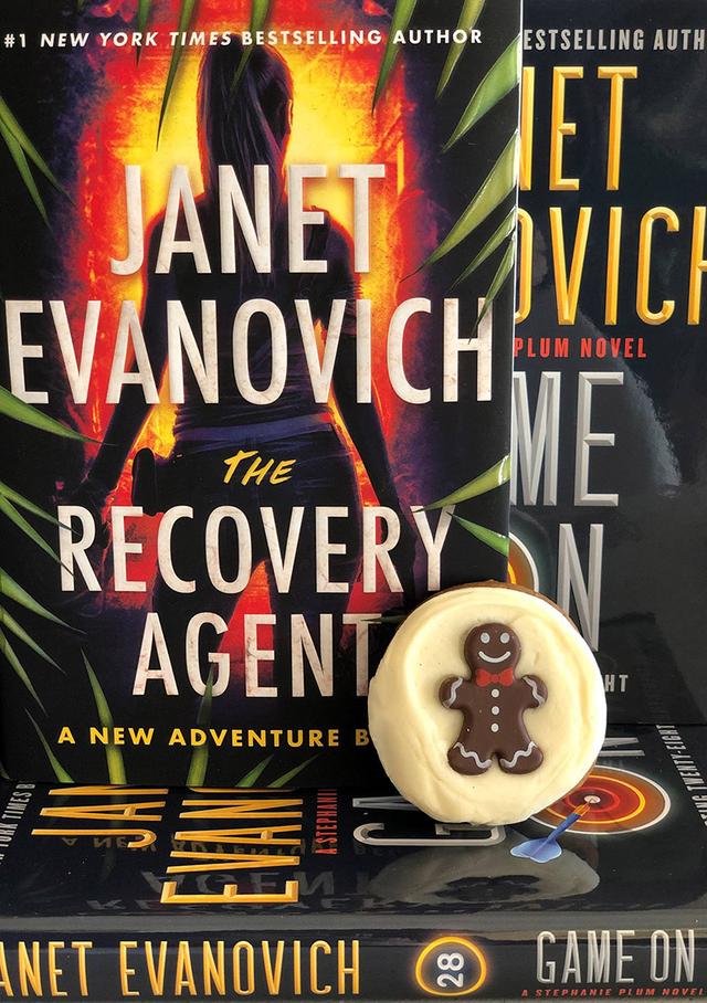 janet evanovich: books and cookies