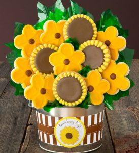 https://www.cheryls.com/blog/wp content/uploads///cheryls buttercream frosted sunflower cookies x