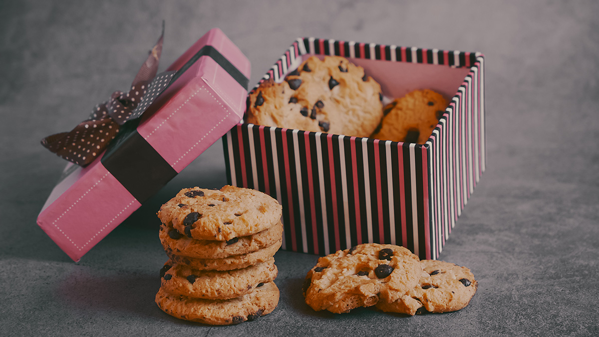 How to Ship Cookies | Scrumptious Bites