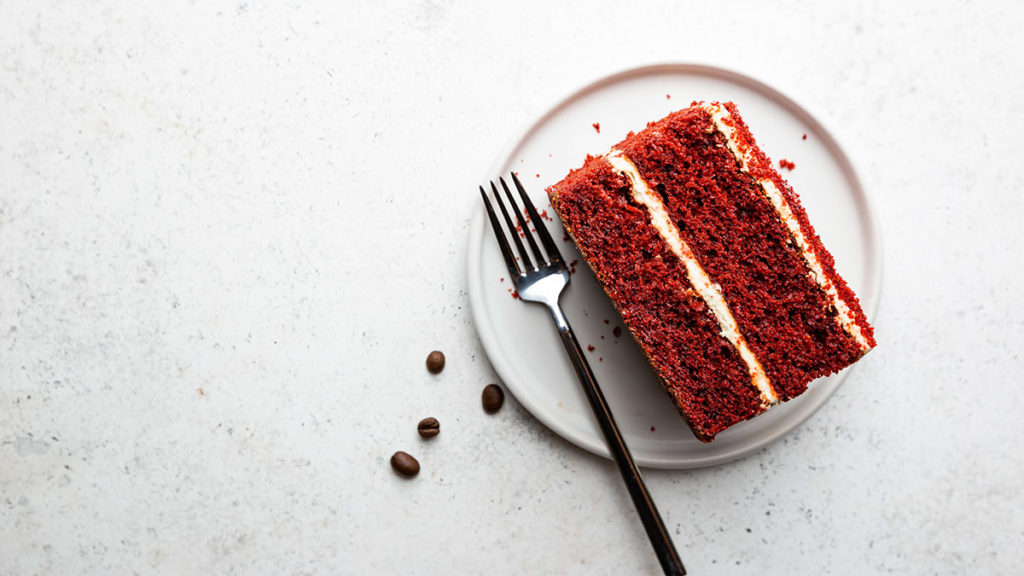 https://www.cheryls.com/blog/wp content/uploads///red velvet cake plate x